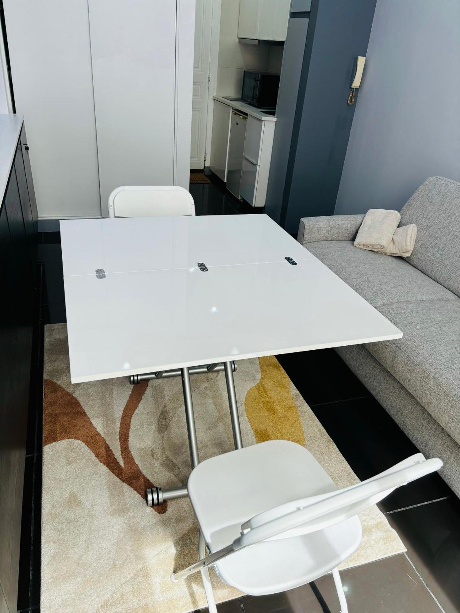 פריז Appartement Coquet En Plein Coeur De Montmartre מראה חיצוני תמונה